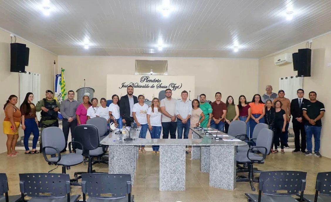 Audiência Pública é realizada na Câmara Municipal para debater atualização do Código de Posturas e políticas de bem-estar animal