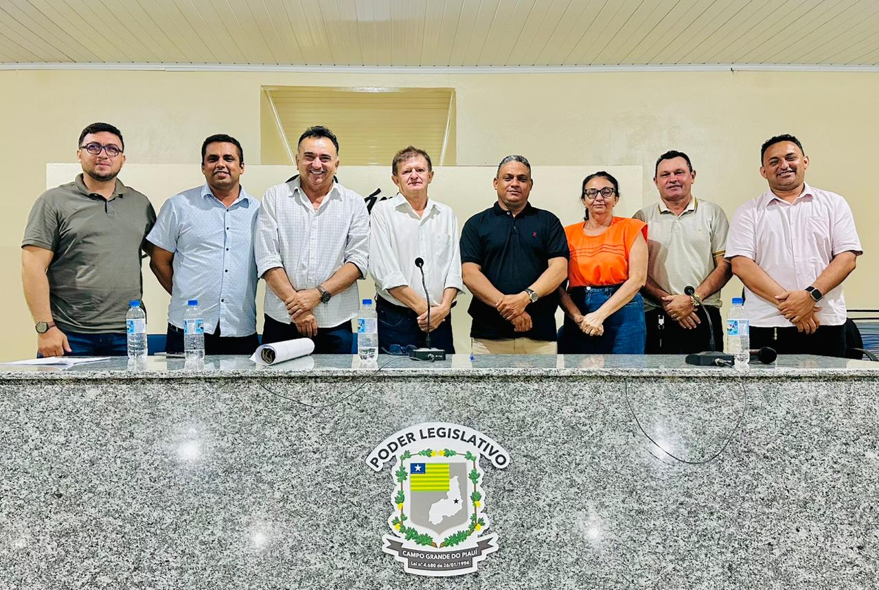 Câmara Municipal realiza 14ª sessão ordinária e aprova projetos voltados ao fortalecimento da gestão pública